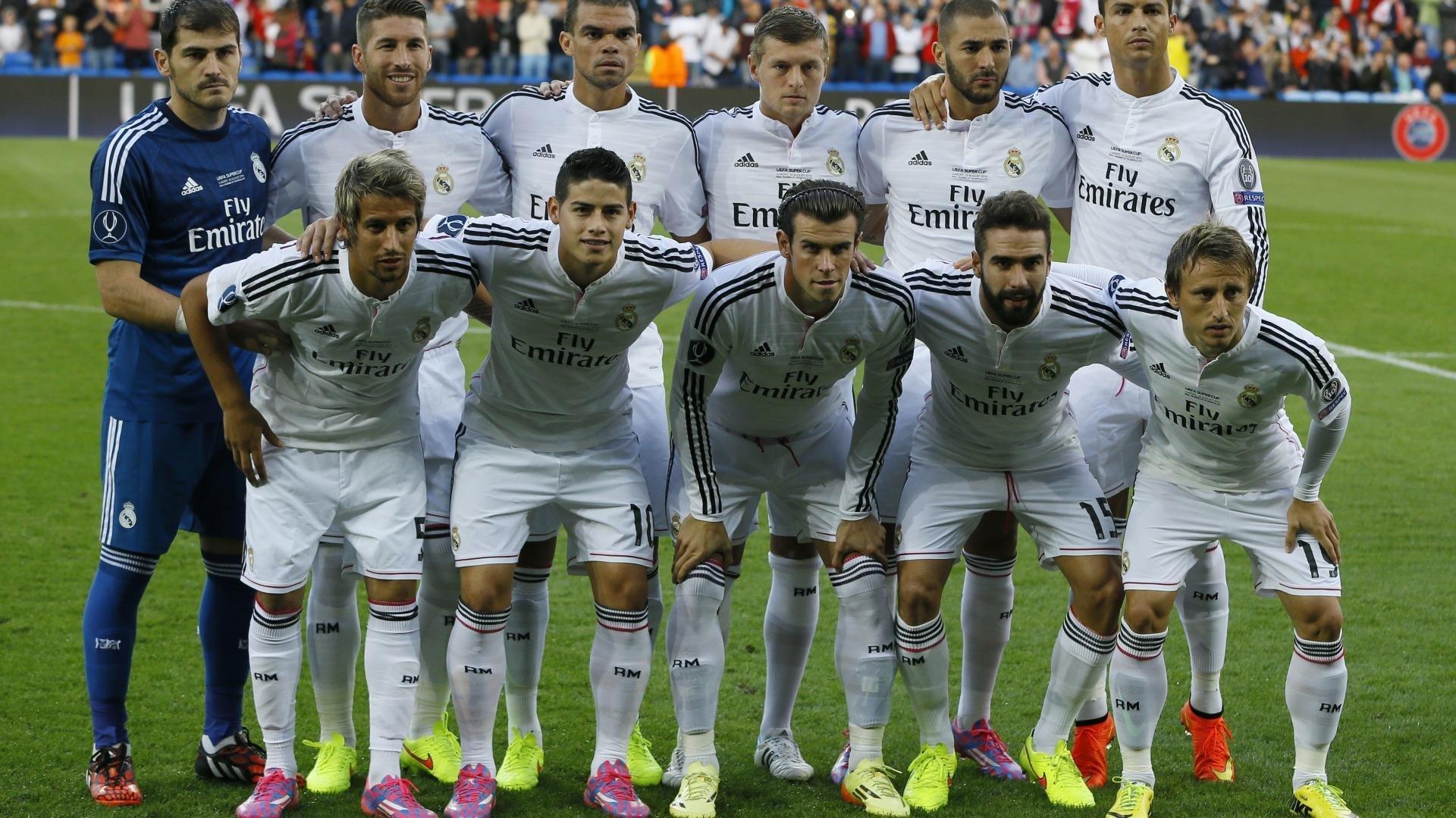 重磅转会!顶级球星与豪门俱乐部完成天价签约,新赛季剑指冠军